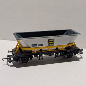 Long Base Metal Hopper Wagon